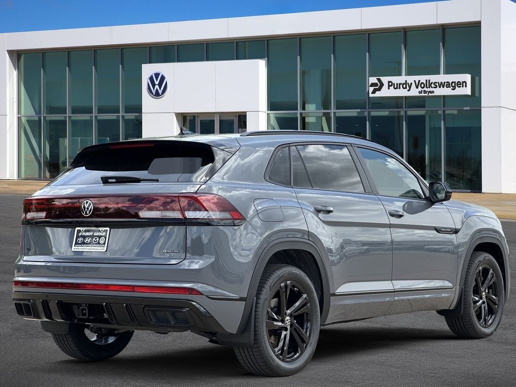 2026 Volkswagen Atlas Cross Sport 2.0T SEL R-Line Black