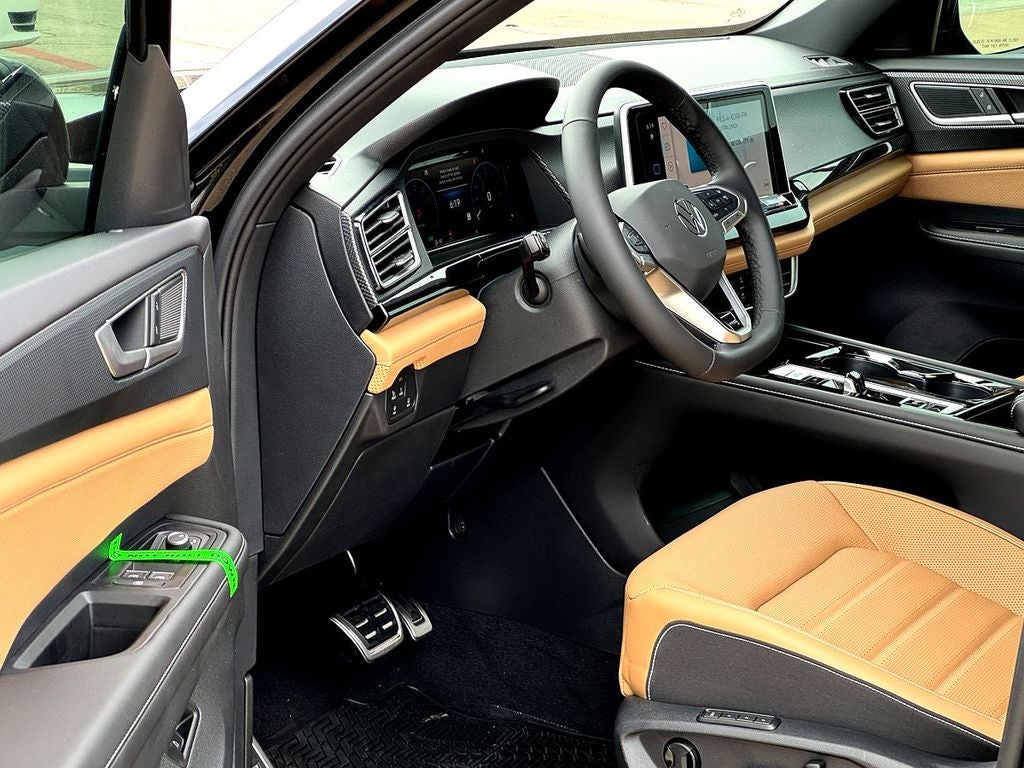 2026 Volkswagen Atlas Cross Sport 2.0T SEL R-Line Black