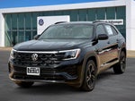 2026 Volkswagen Atlas Cross Sport 2.0T SEL R-Line Black