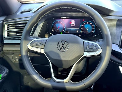 2026 Volkswagen Atlas Cross Sport 2.0T SEL