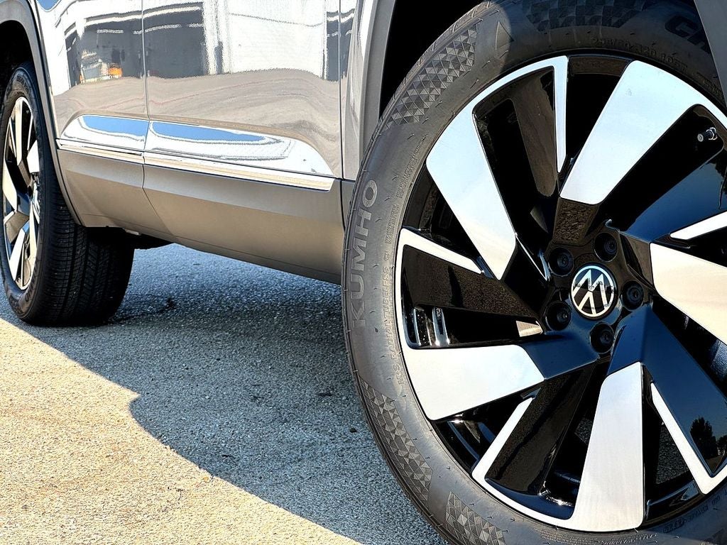 2026 Volkswagen Atlas Cross Sport 2.0T SEL