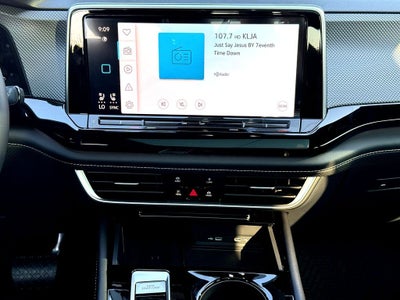 2026 Volkswagen Atlas Cross Sport 2.0T SEL