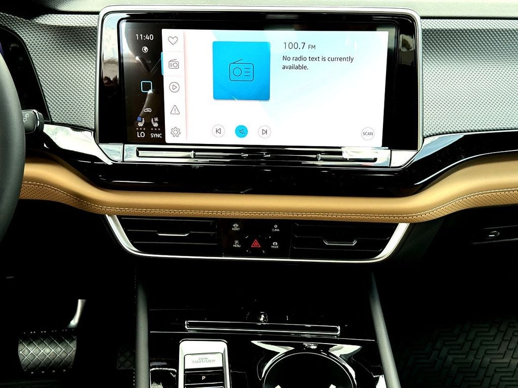 2026 Volkswagen Atlas Cross Sport 2.0T SEL