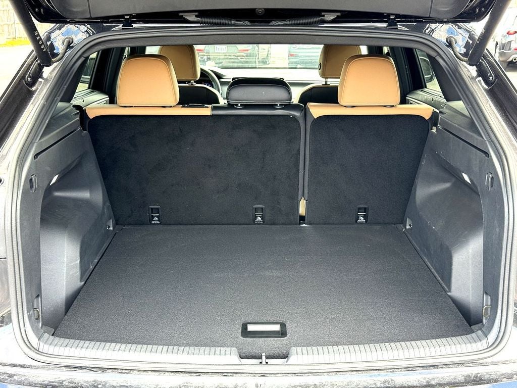 2024 Volkswagen Atlas Cross Sport 2.0T SEL