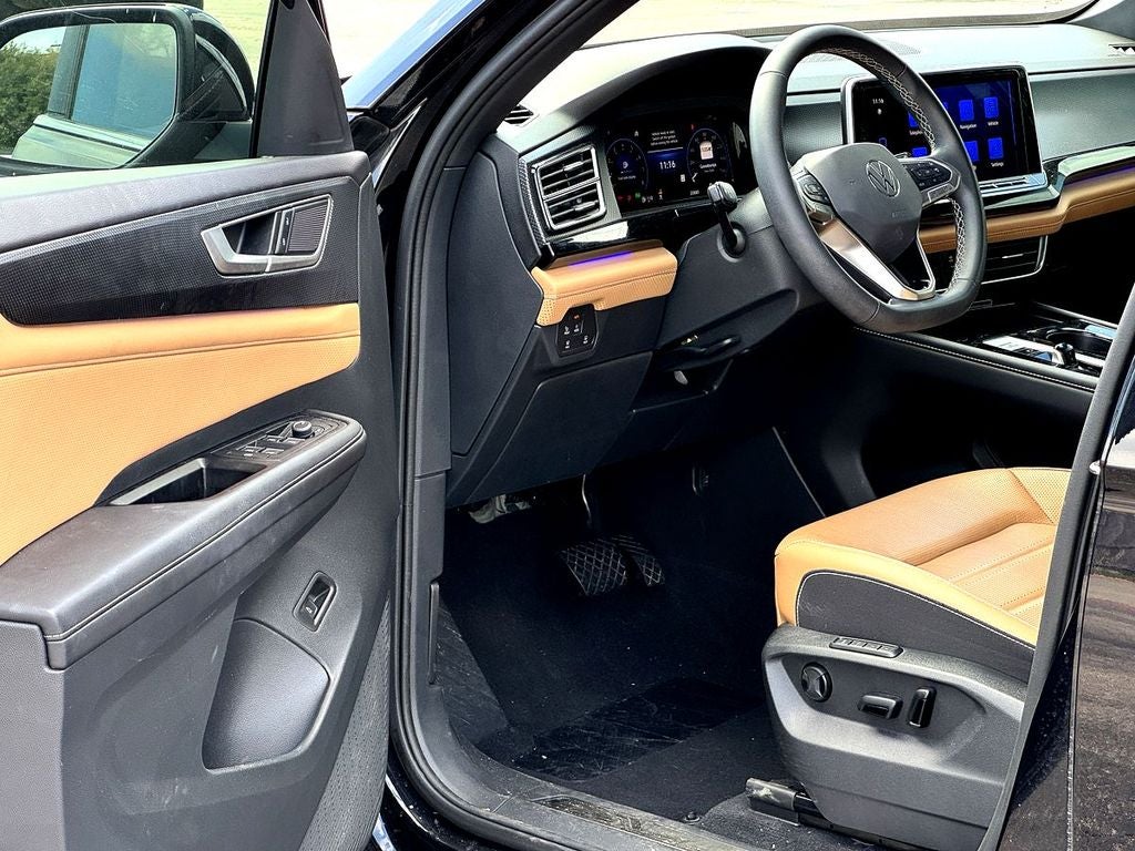 2024 Volkswagen Atlas Cross Sport 2.0T SEL