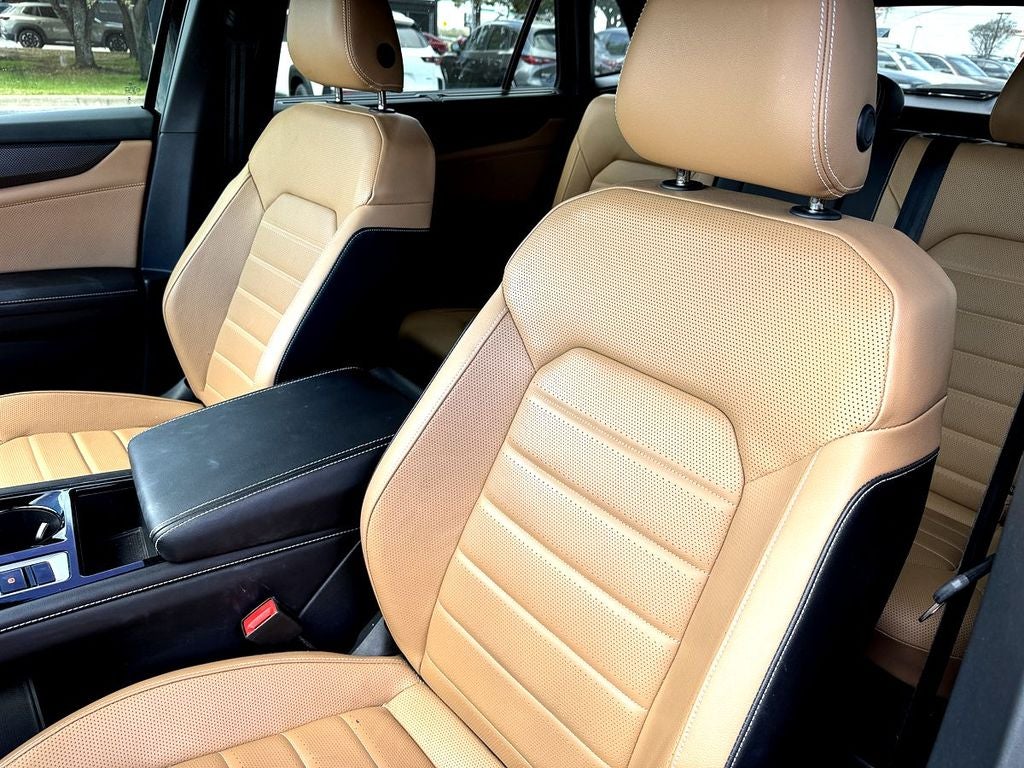 2024 Volkswagen Atlas Cross Sport 2.0T SEL