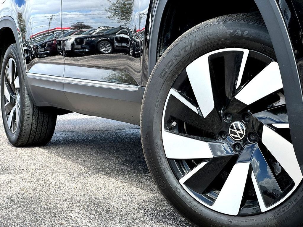 2024 Volkswagen Atlas Cross Sport 2.0T SEL