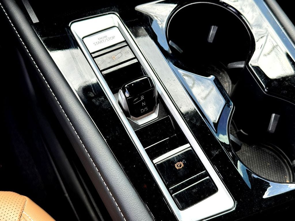 2024 Volkswagen Atlas Cross Sport 2.0T SEL