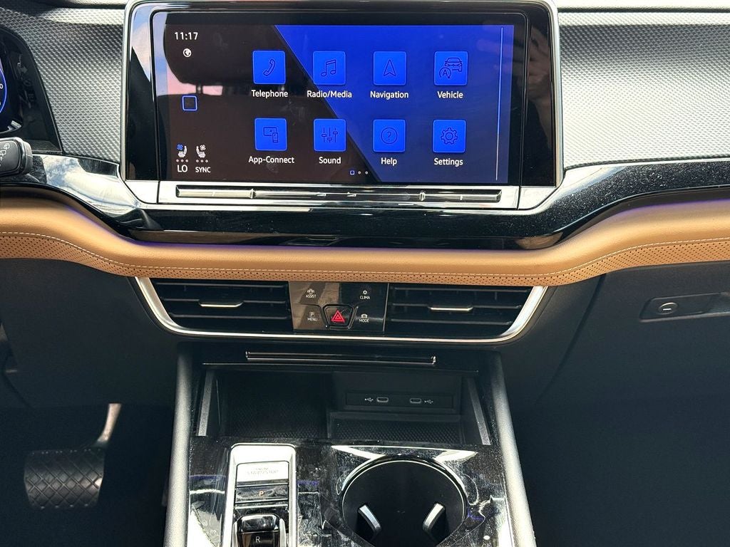 2024 Volkswagen Atlas Cross Sport 2.0T SEL