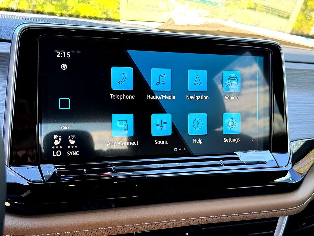 2026 Volkswagen Atlas Cross Sport 2.0T SE