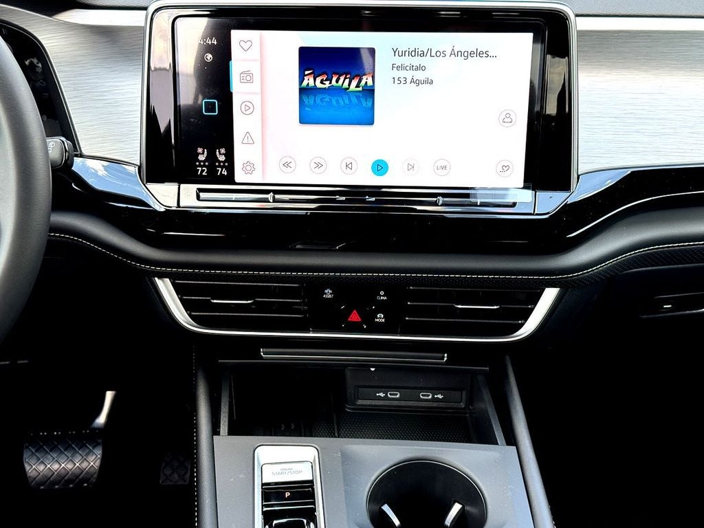 2026 Volkswagen Atlas Cross Sport 2.0T SE