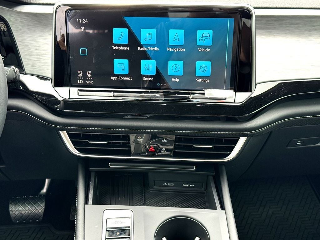 2026 Volkswagen Atlas Cross Sport 2.0T SE