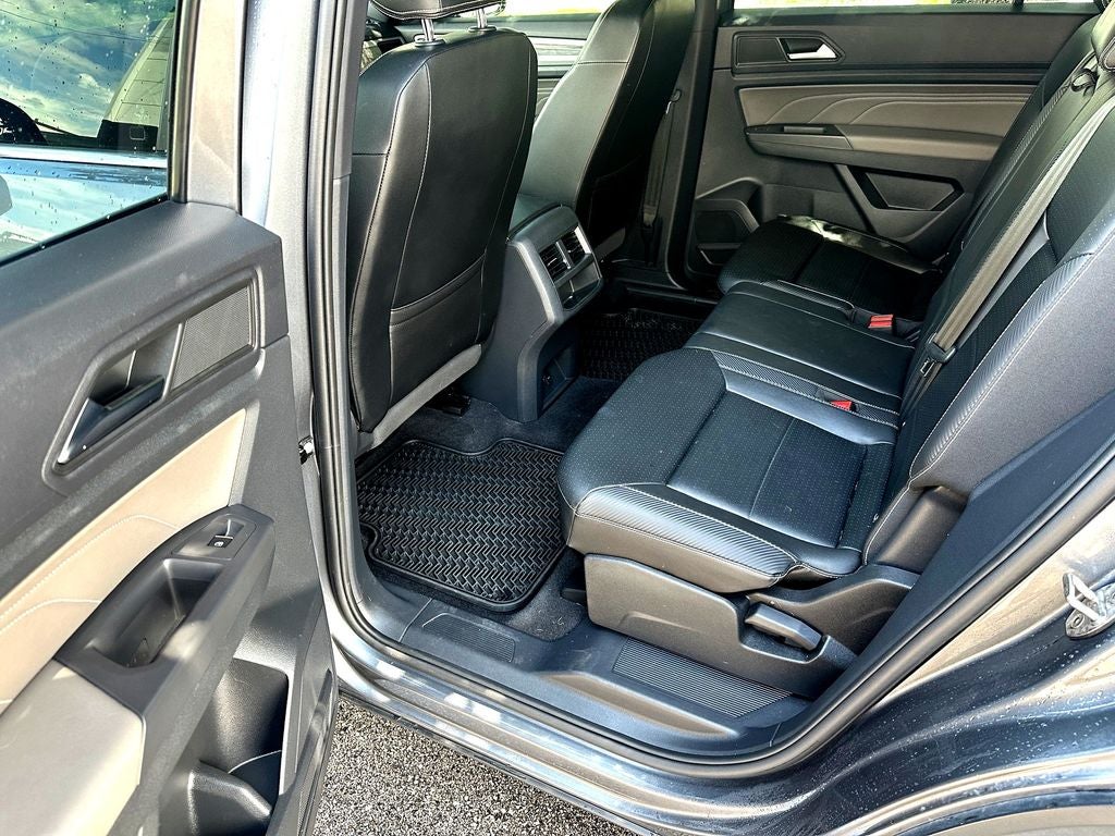 2023 Volkswagen Atlas Cross Sport 2.0T SE