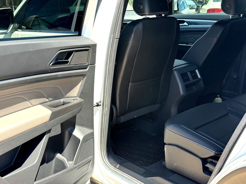 2023 Volkswagen Atlas Cross Sport 2.0T SE