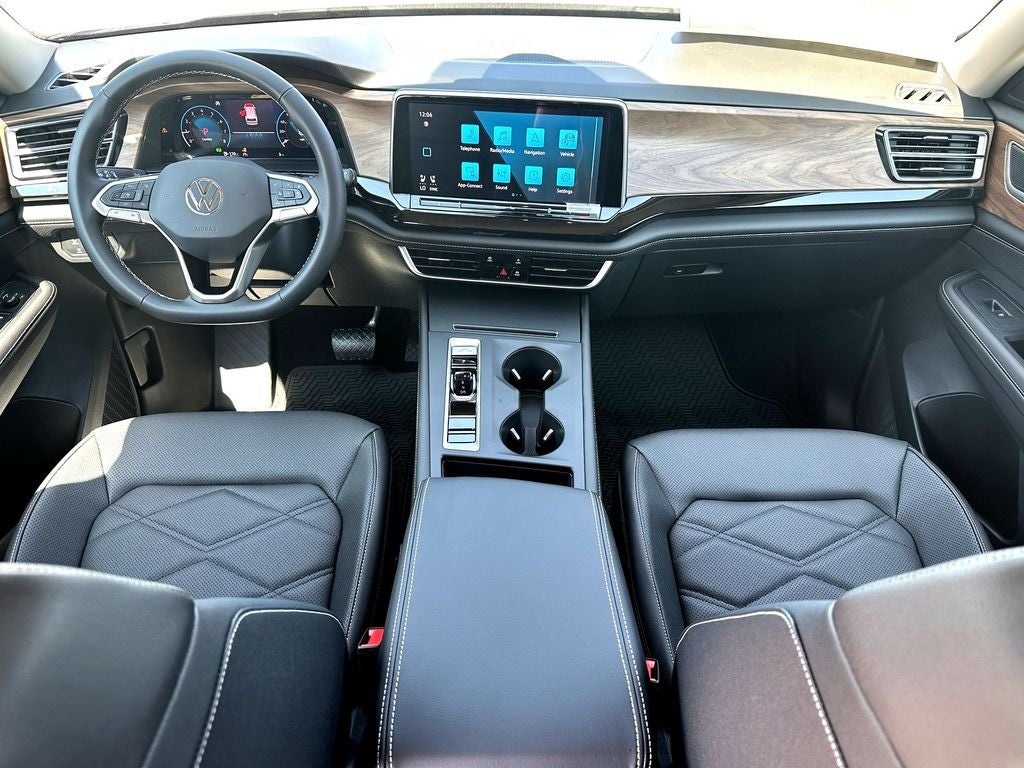 2026 Volkswagen Atlas 2.0T SE