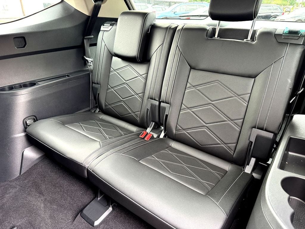 2025 Volkswagen Atlas 2.0T SE