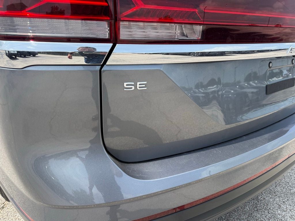 2025 Volkswagen Atlas 2.0T SE