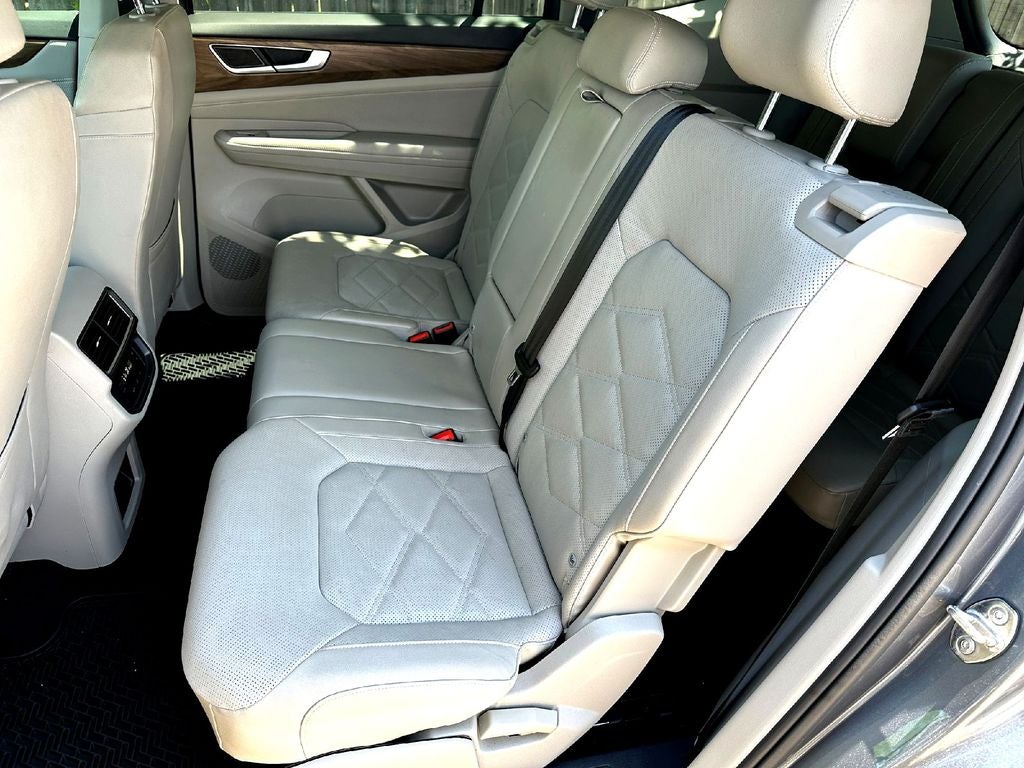 2024 Volkswagen Atlas 2.0T SE