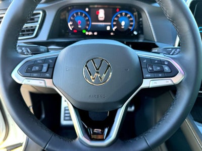 2026 Volkswagen Atlas Cross Sport 2.0T SEL Premium R-Line