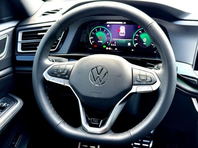 2026 Volkswagen Atlas Cross Sport 2.0T SEL Premium R-Line