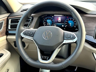 2026 Volkswagen Atlas 2.0T SEL Premium R-Line