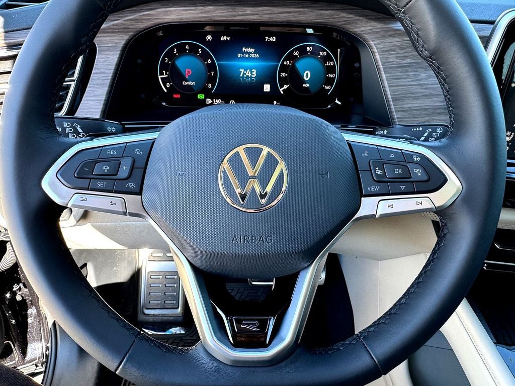 2026 Volkswagen Atlas 2.0T SEL Premium R-Line