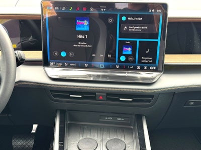 2027 Volkswagen Atlas SE w/Technology