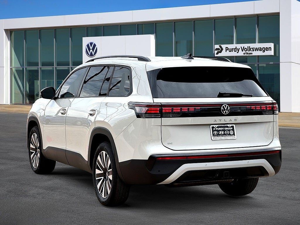 2027 Volkswagen Atlas SE w/Technology