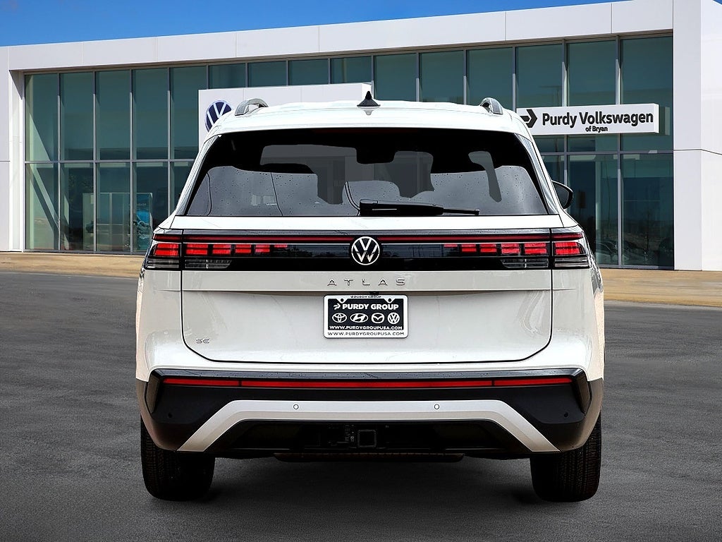 2027 Volkswagen Atlas SE w/Technology
