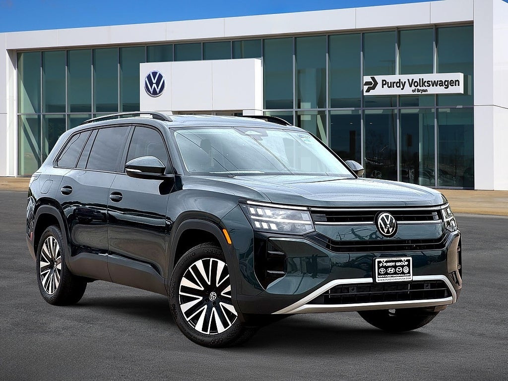 2027 Volkswagen Atlas SE w/Technology