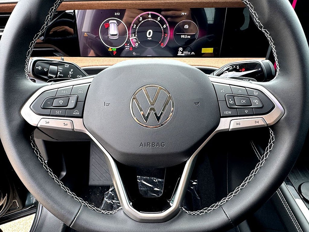 2027 Volkswagen Atlas SE w/Technology