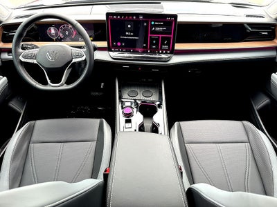 2027 Volkswagen Atlas SE w/Technology