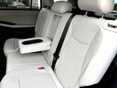2027 Volkswagen Atlas SE w/Technology
