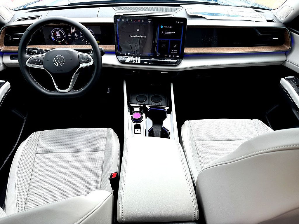 2027 Volkswagen Atlas SE w/Technology