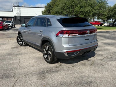 2024 Volkswagen Atlas Cross Sport 2.0T SE w/Technology