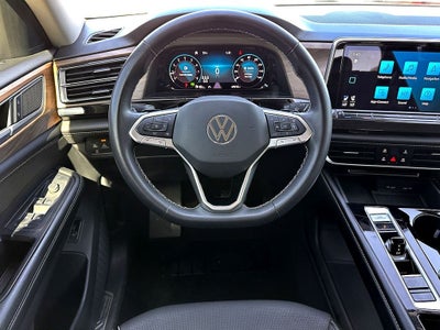 2024 Volkswagen Atlas 2.0T SE w/Technology