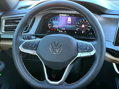 2026 Volkswagen Atlas Cross Sport 2.0T SE w/Technology