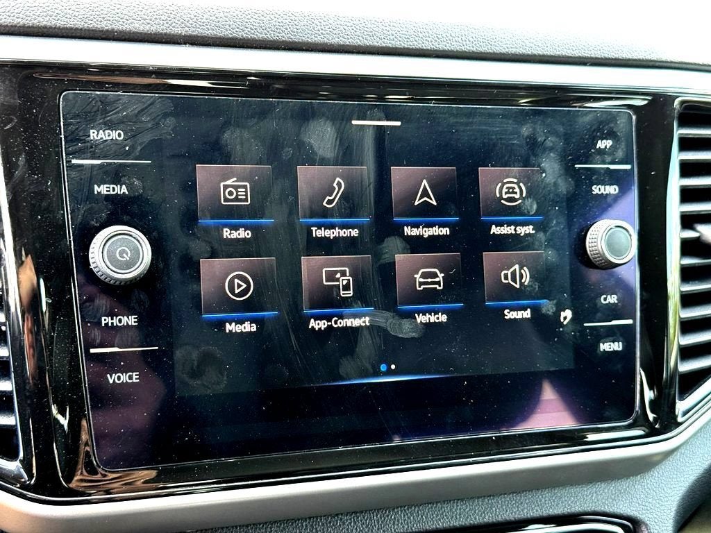 2022 Volkswagen Atlas Cross Sport 3.6L V6 SE w/Technology