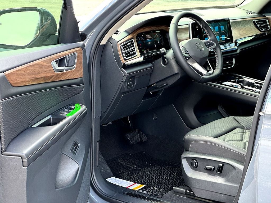 2026 Volkswagen Atlas SE W/ Tech FWD