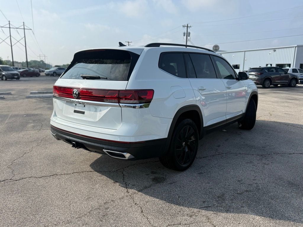 2024 Volkswagen Atlas 2.0T SE w/Technology