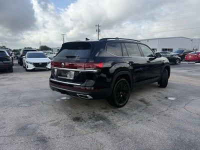 2025 Volkswagen Atlas 2.0T SE w/Technology