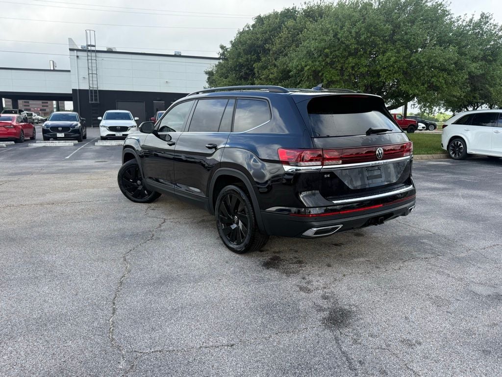 2025 Volkswagen Atlas 2.0T SE w/Technology
