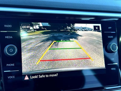 2022 Volkswagen Atlas Cross Sport 3.6L V6 SE w/Technology