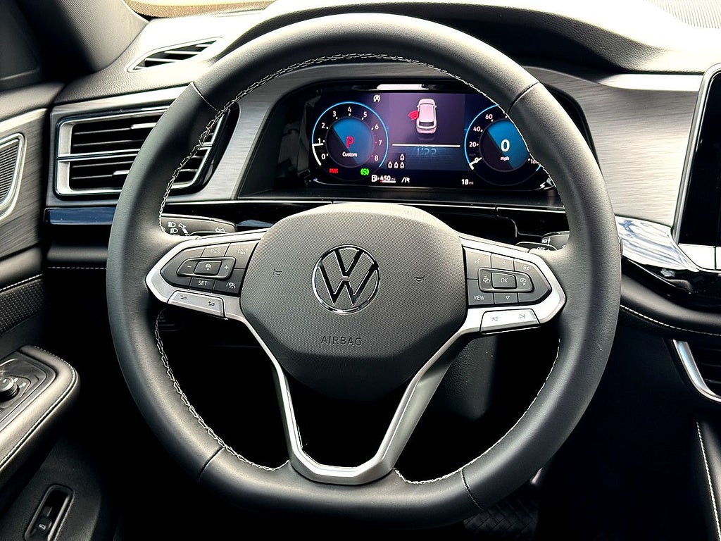 2026 Volkswagen Atlas Cross Sport SE w/Technology