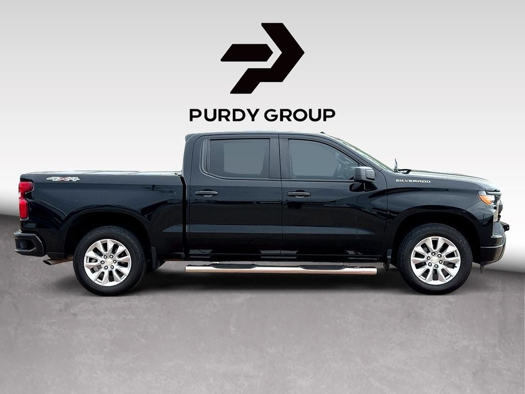 2022 Chevrolet Silverado 1500 Custom