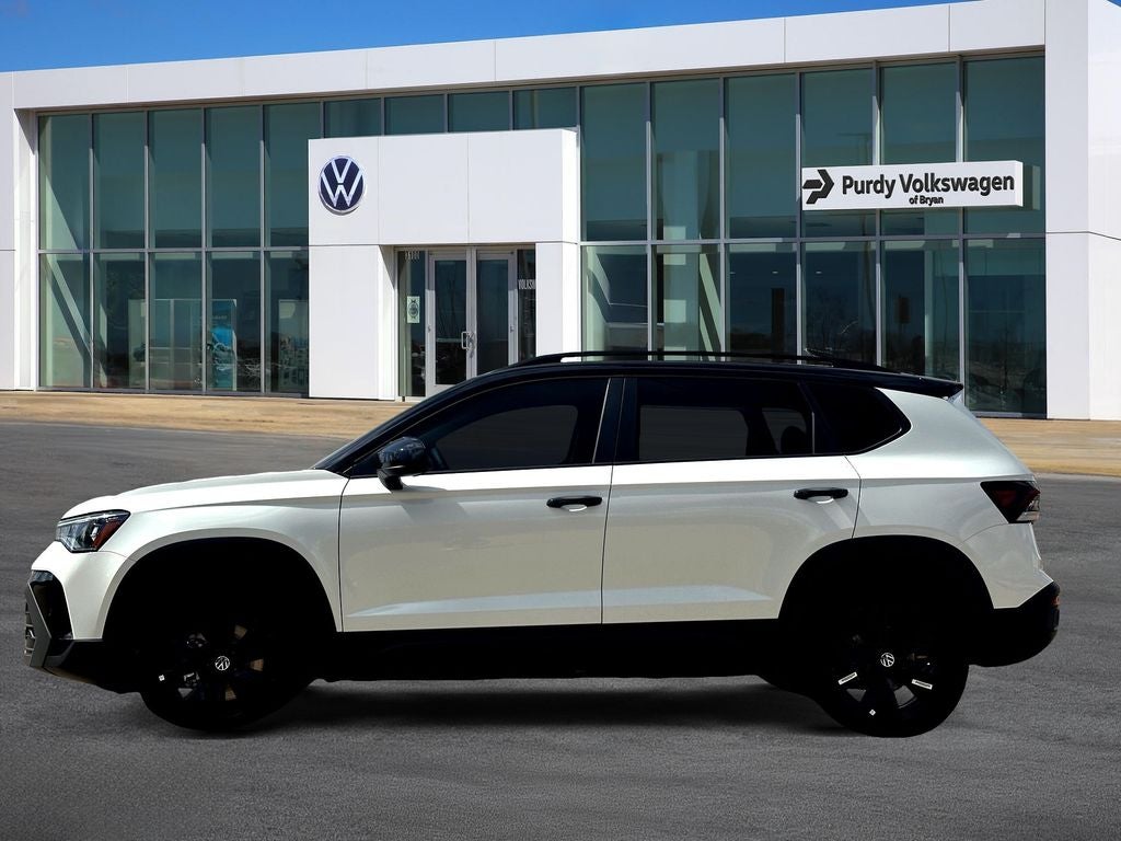 2026 Volkswagen Taos 1.5T SE Black