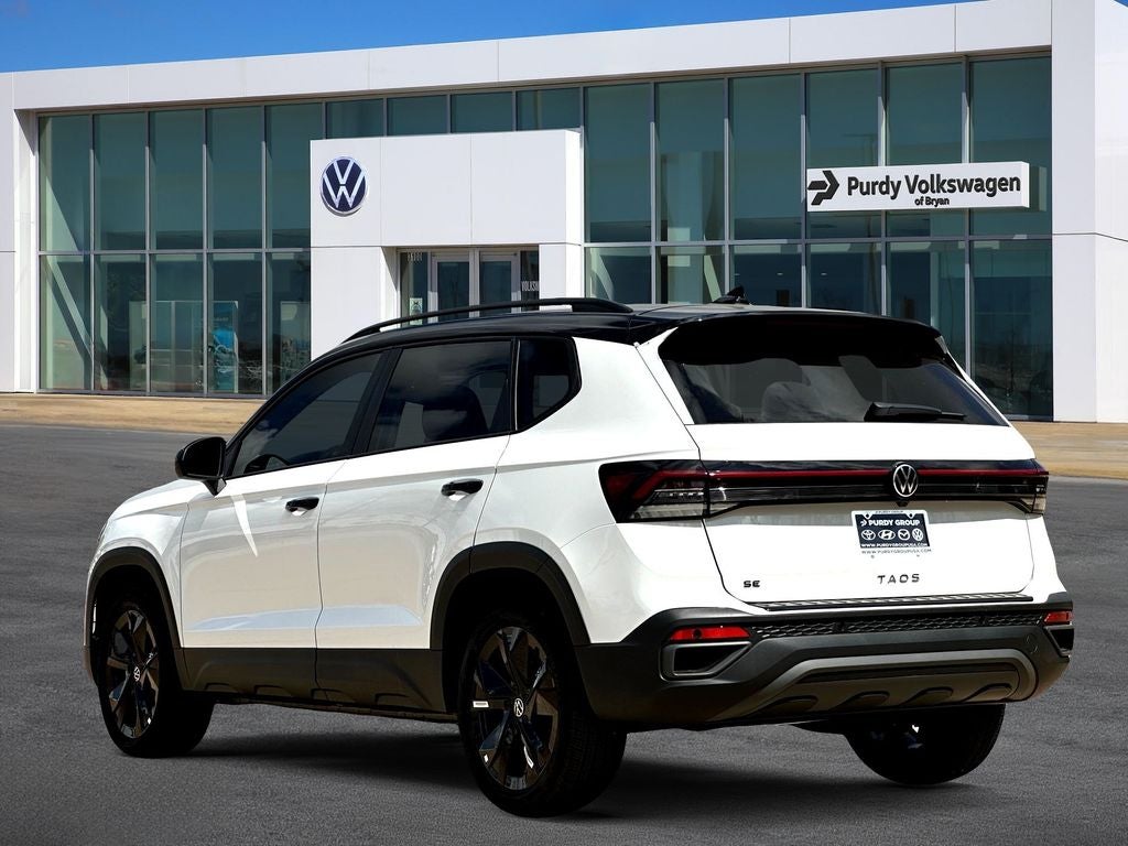 2026 Volkswagen Taos 1.5T SE Black