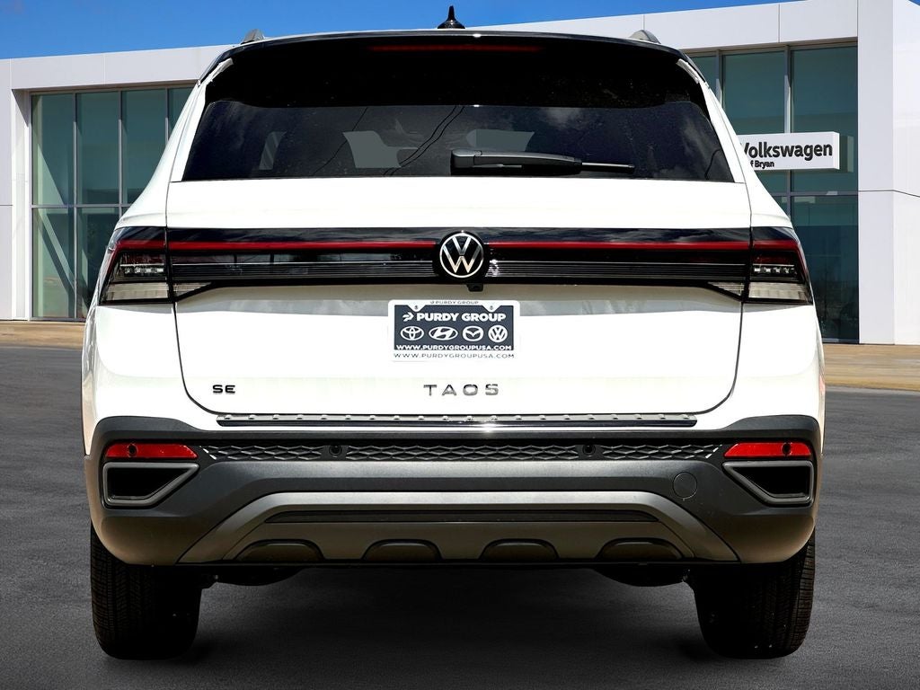 2026 Volkswagen Taos 1.5T SE Black