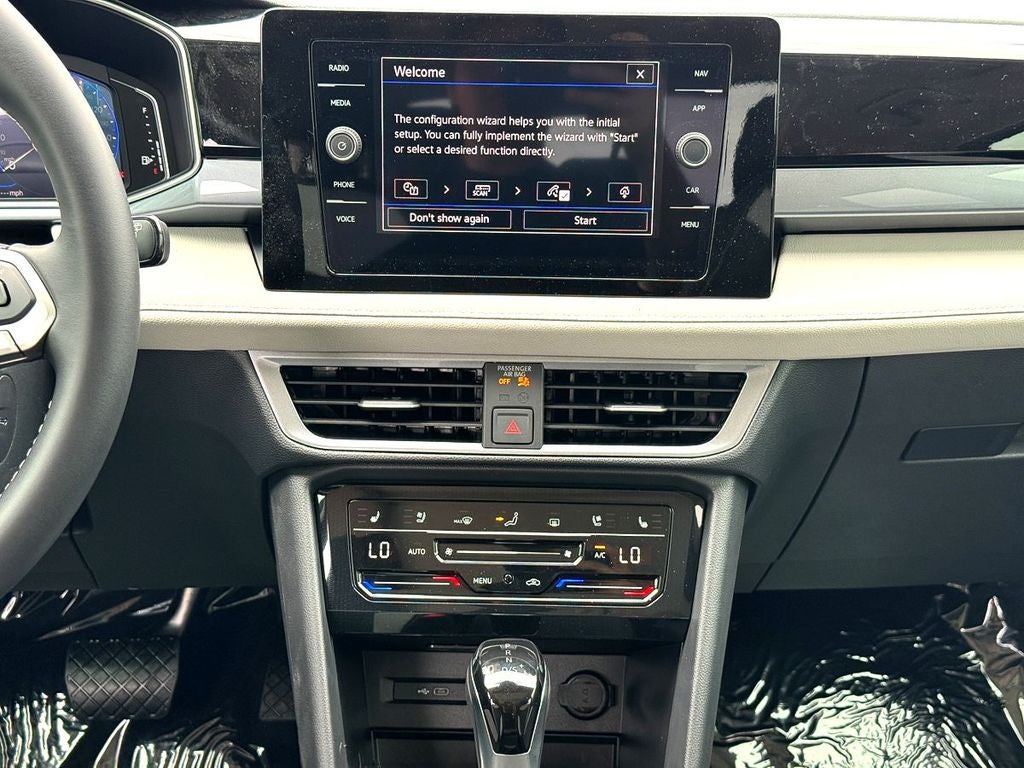 2026 Volkswagen Taos 1.5T SEL