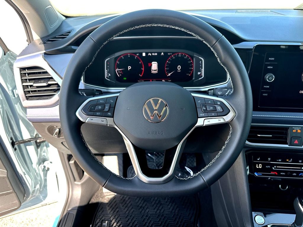 2026 Volkswagen Taos 1.5T SEL